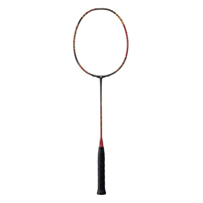 Badmintonová raketa Yonex Astrox 99 Game Cherry + dárek obal zdarma