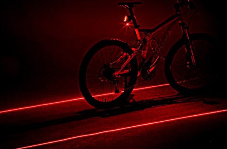 Cyklo světlo LED zadní s laserem