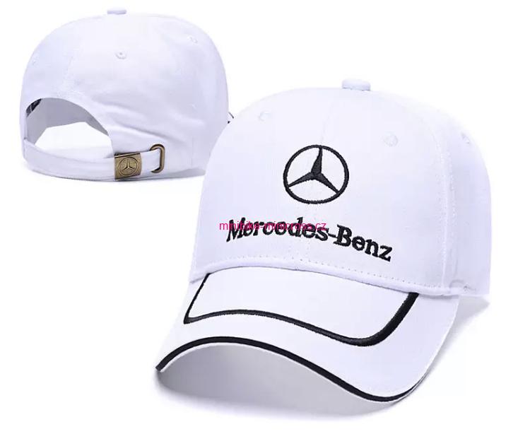 Teamová kšiltovka Mercedes bílá