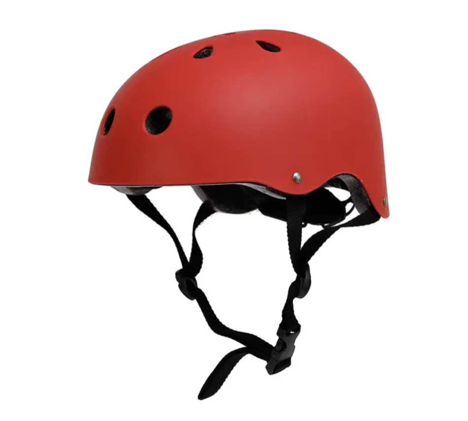 Červená cyklo helma na kolo a koloběžku BMX