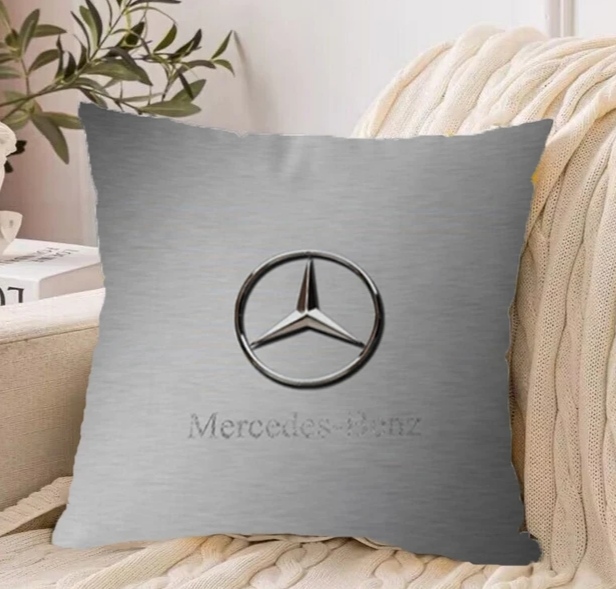 Polštářek Mercedes Benz šedý 30x30cm